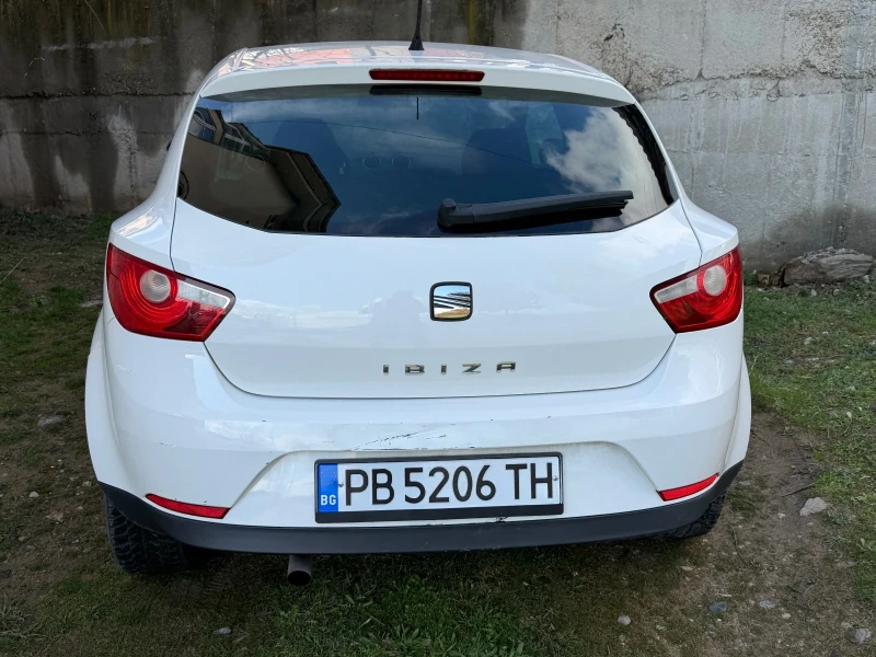 Seat Ibiza FACELIFT , снимка 4 - Автомобили и джипове - 53581833