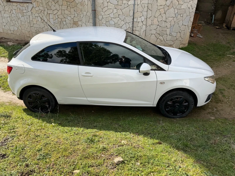 Seat Ibiza FACELIFT , снимка 2 - Автомобили и джипове - 53581833