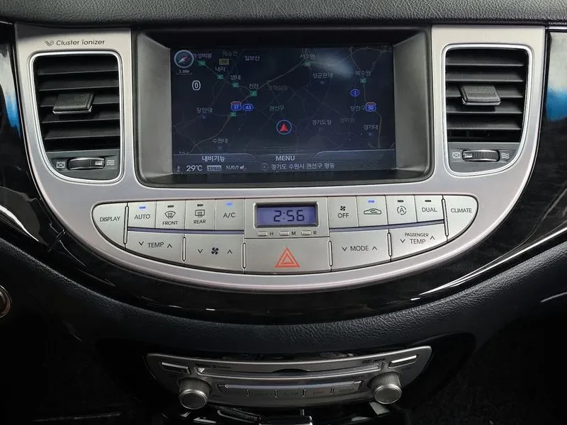 Hyundai Genesis 3.3, снимка 14 - Автомобили и джипове - 54615981
