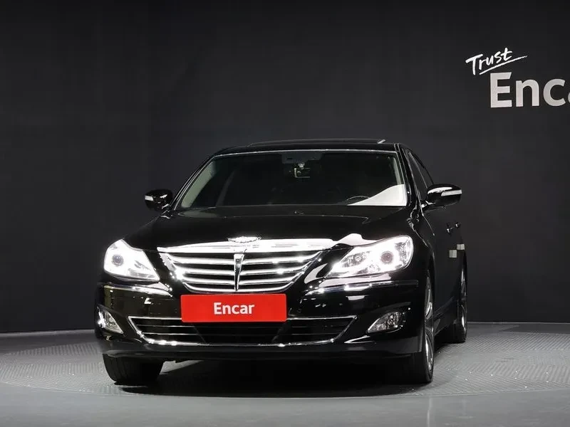 Hyundai Genesis 3.3, снимка 3 - Автомобили и джипове - 54615981