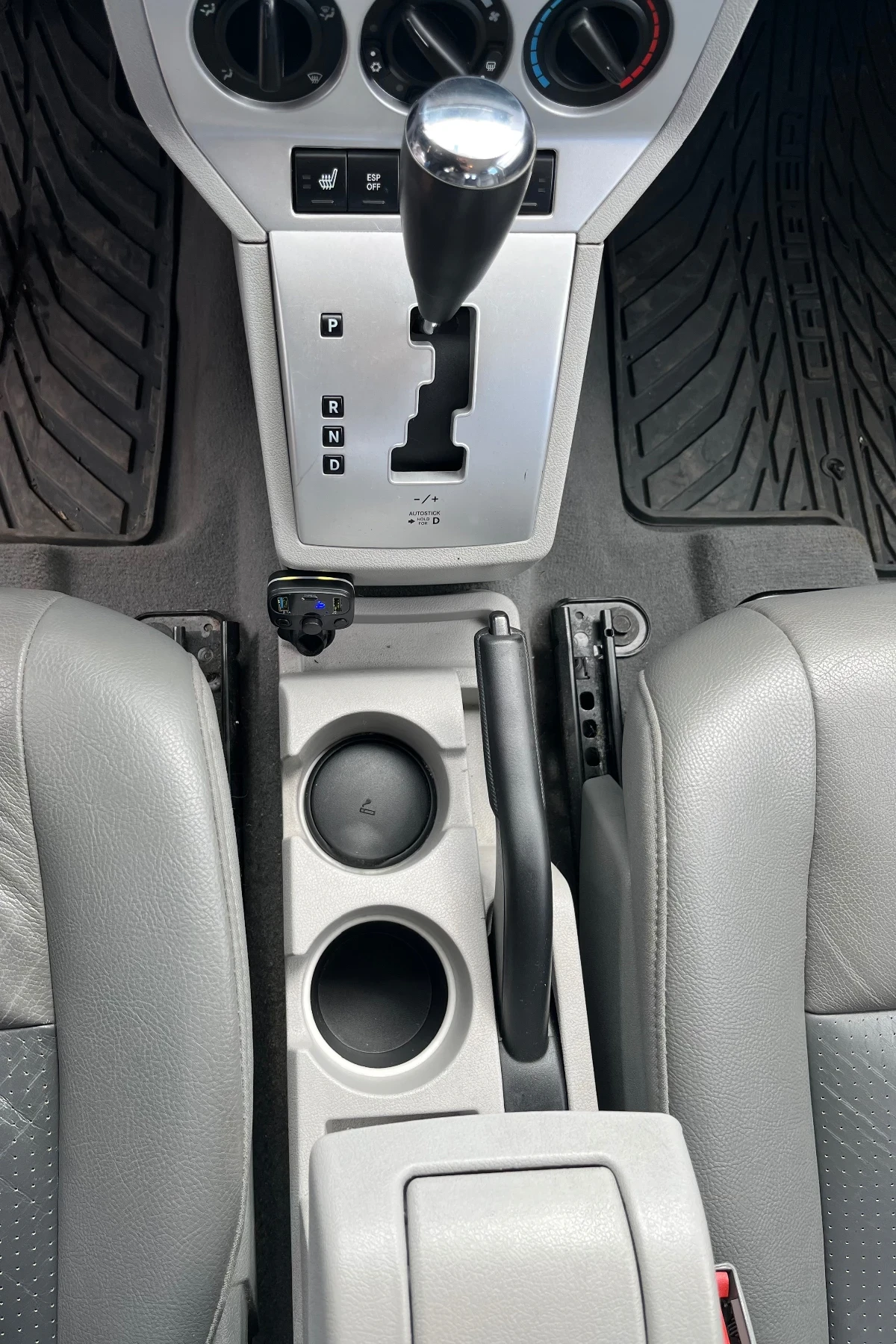 Dodge Caliber SXT - изображение 8