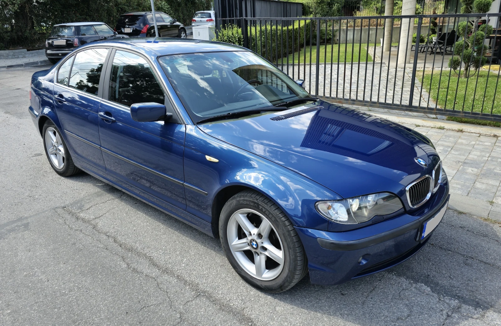 BMW 320 2.2л 6-цилиндъра бензин - изображение 3