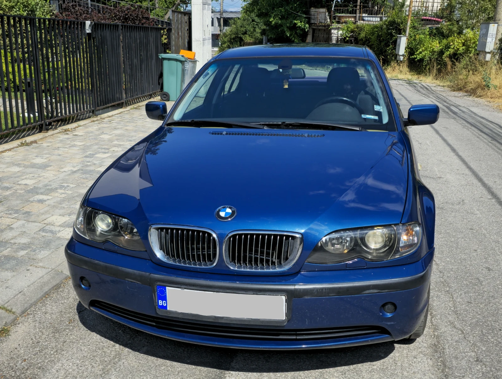 BMW 320 2.2л 6-цилиндъра бензин - изображение 2