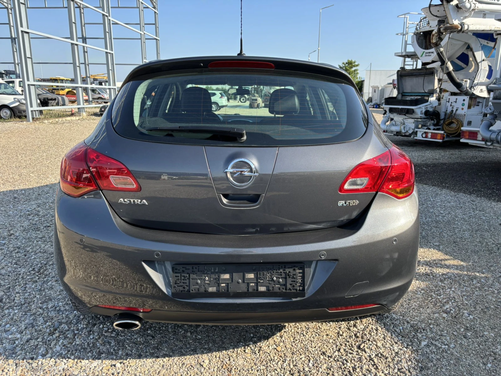 Opel Astra 1.4 БЕНЗИН-ГАЗ (ЗАВОДСКА) - изображение 6