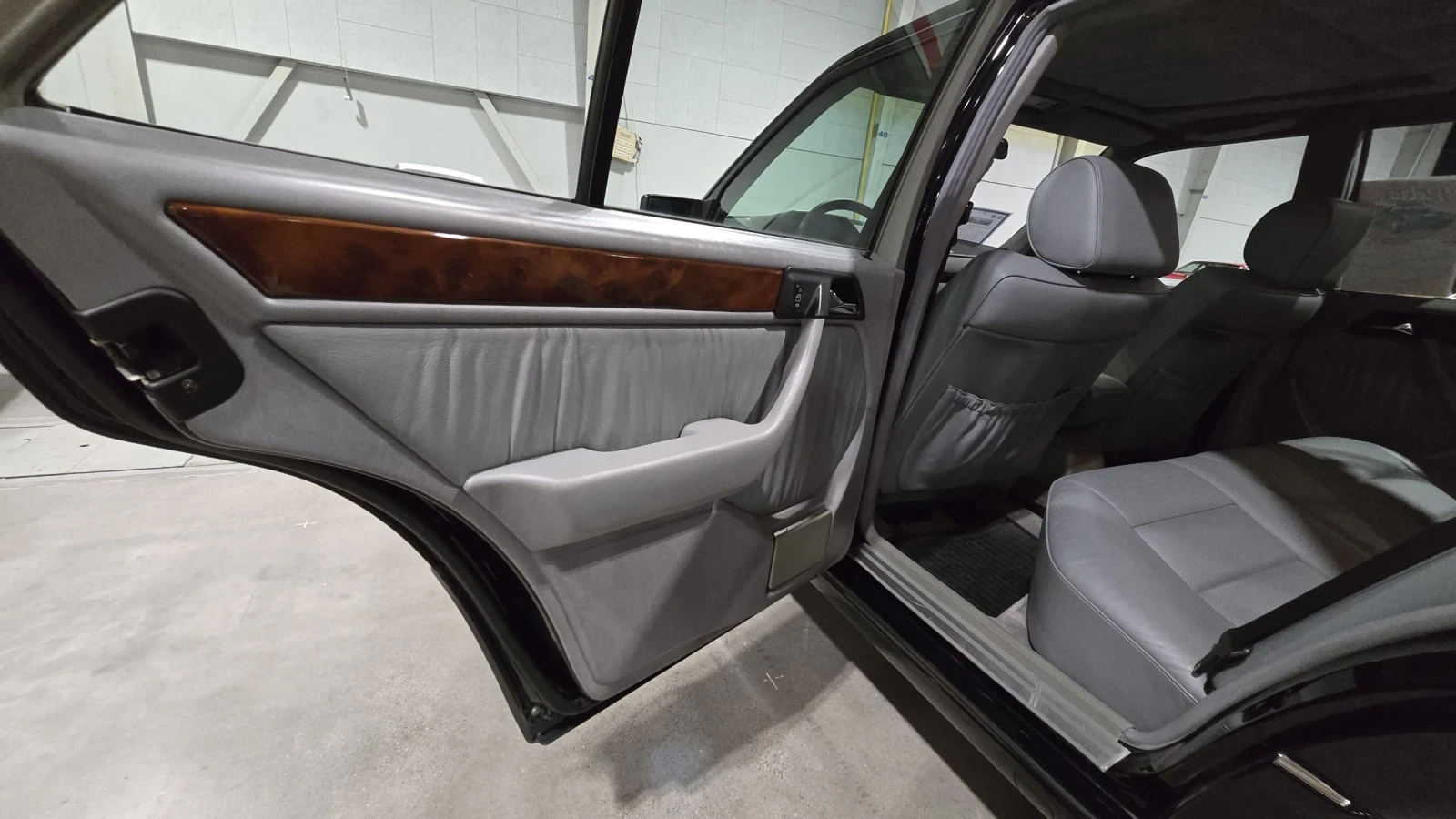 Mercedes-Benz E 420 W124, V8, M119, AUTOMATIC | Mobile.bg � ����������� 11