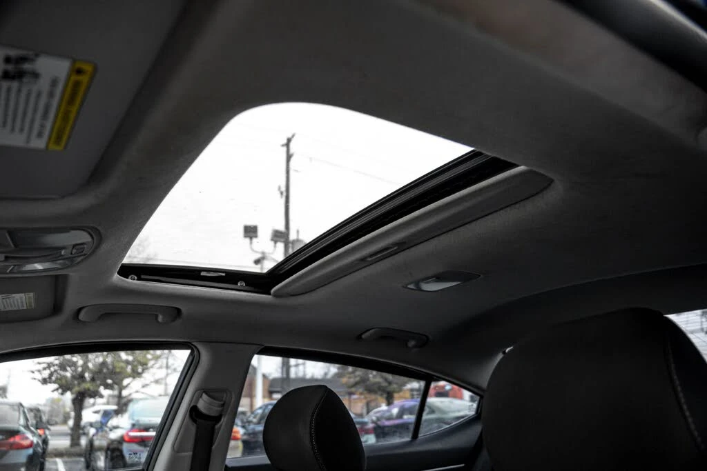 Hyundai Elantra * ���������� * (���� �� ��) | Mobile.bg � ����������� 16