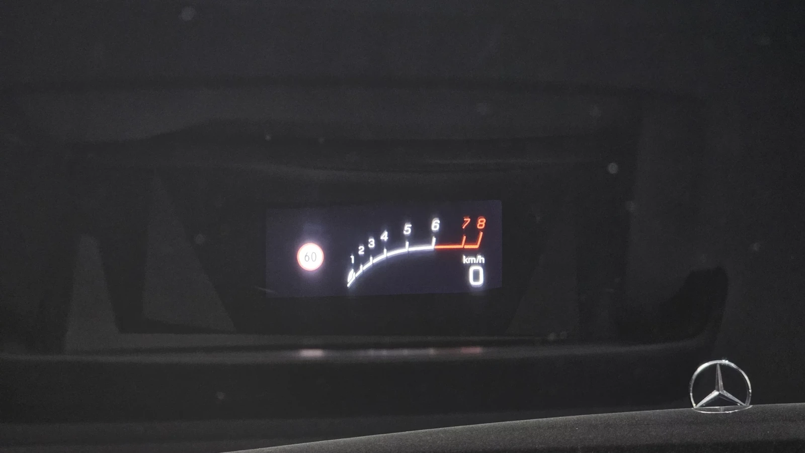 Mercedes-Benz S 350 2018* FACELIFT* BURMASTER* HEAD-UP* ОБДУХ* КРАЙНА , снимка 11 - Автомобили и джипове - 54168659