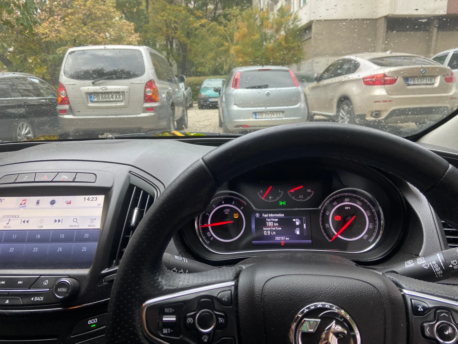 Opel Insignia, снимка 10 - Автомобили и джипове - 54240144