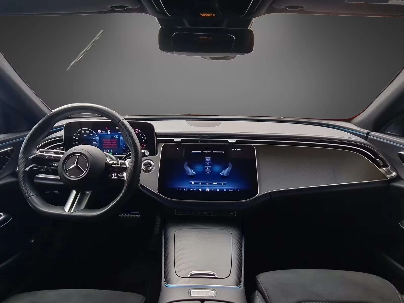 Mercedes-Benz E 300 DE AMG Night, снимка 8 - Автомобили и джипове - 54278917