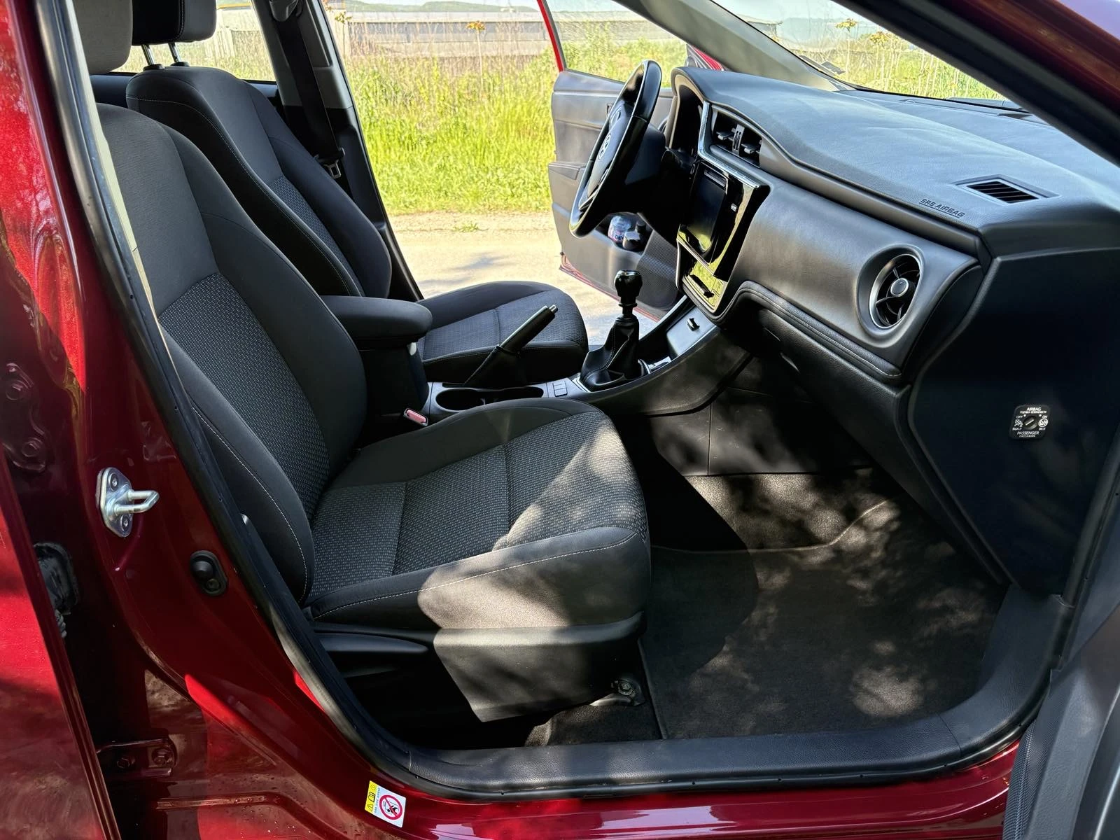 Toyota Corolla, снимка 6 - Автомобили и джипове - 54360219