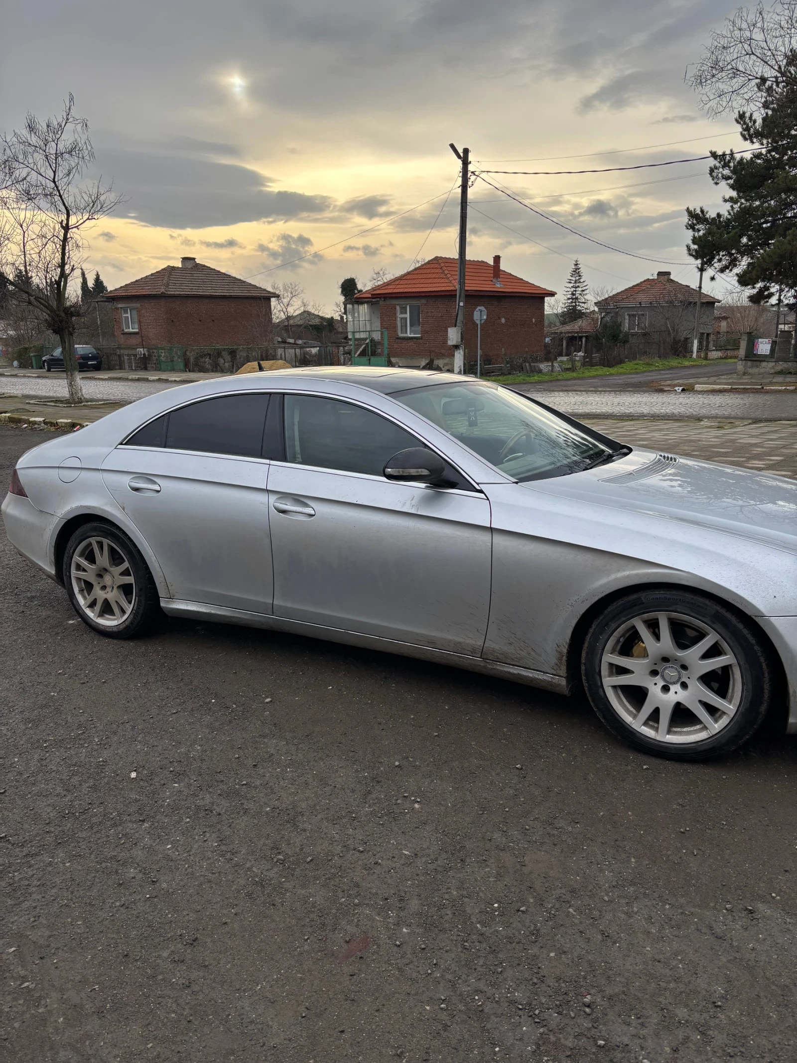 Mercedes-Benz CLS 320, снимка 3 - Автомобили и джипове - 54695005