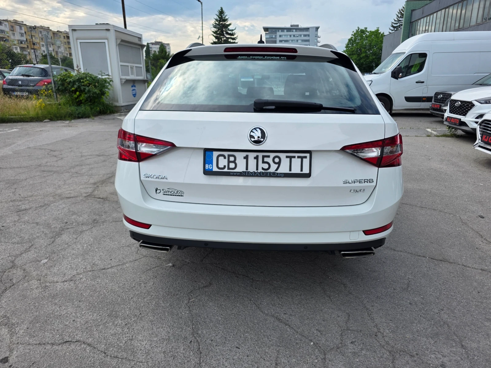 Skoda Superb 2.0 TSI 280к.с 4х4 EURO 6, снимка 5 - Автомобили и джипове - 54804117