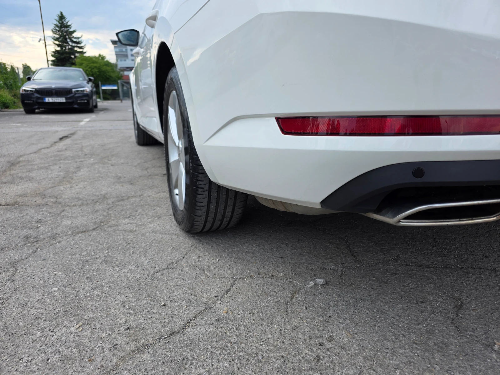Skoda Superb 2.0 TSI 280к.с 4х4 EURO 6, снимка 7 - Автомобили и джипове - 54804117
