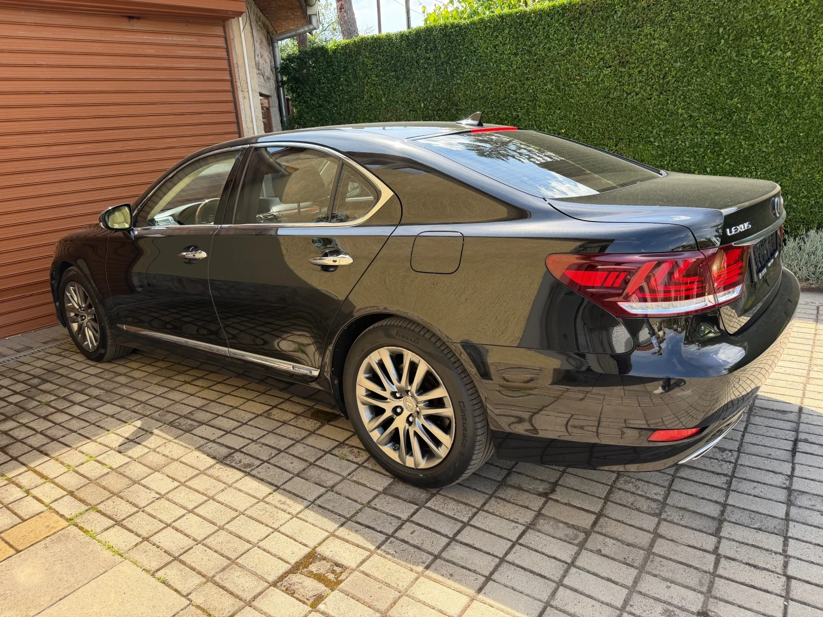 Lexus LS 600, снимка 3 - Автомобили и джипове - 54825646
