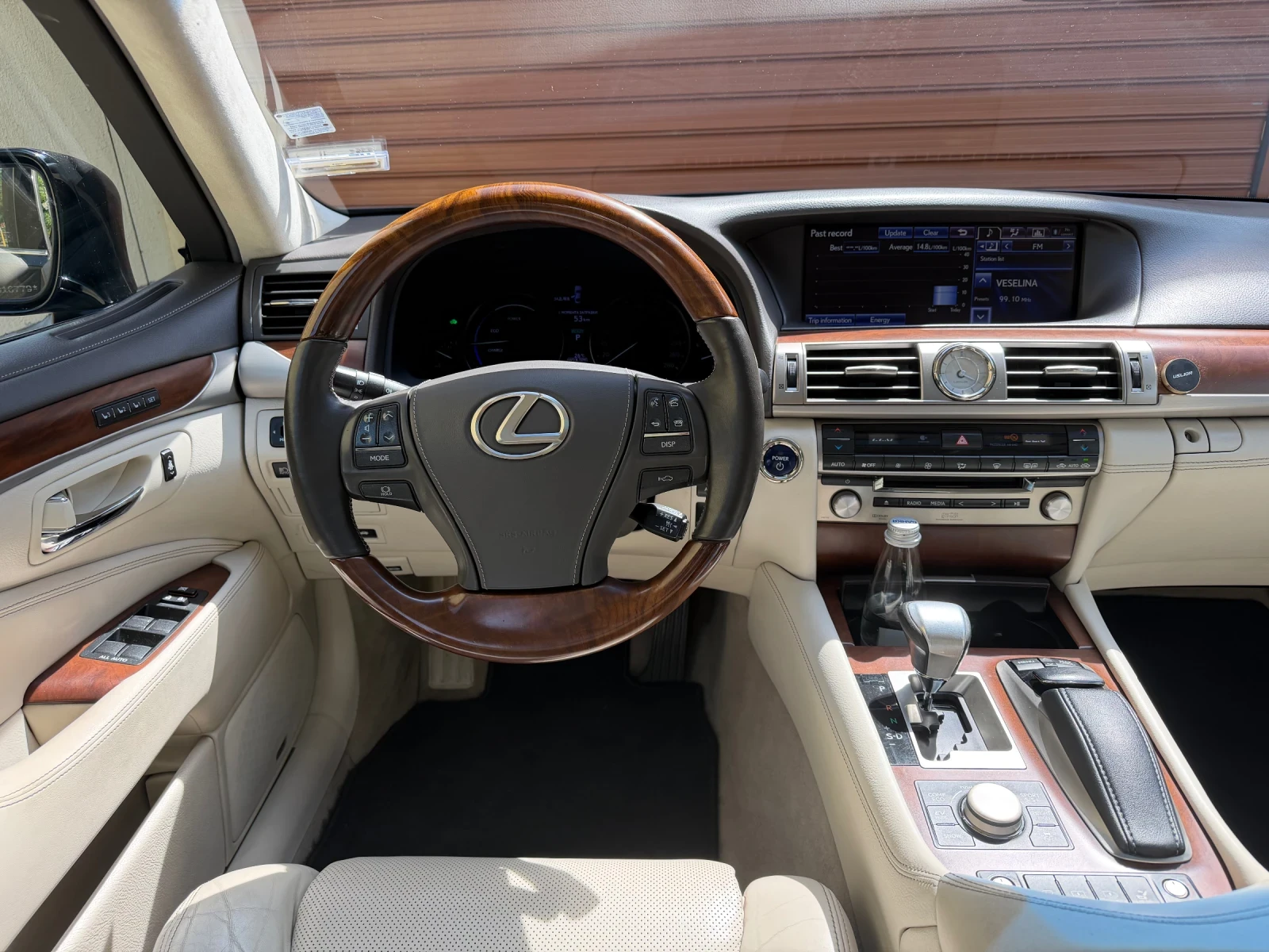 Lexus LS 600, снимка 8 - Автомобили и джипове - 54825646