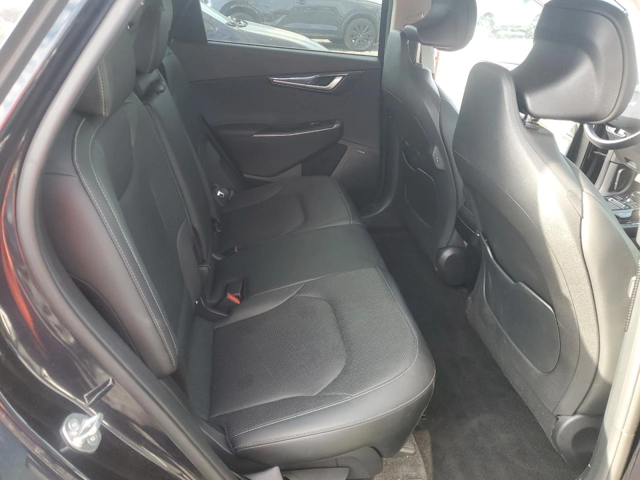 Kia EV6 0.0l Wind, снимка 11 - Автомобили и джипове - 55264158