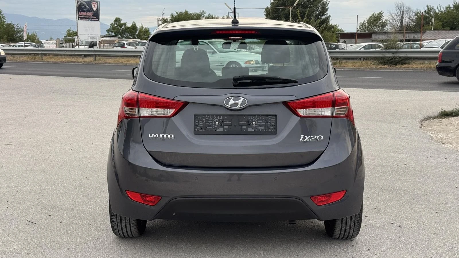 Hyundai Ix20 1.6 avtomat GAZ, снимка 6 - Автомобили и джипове - 56227356