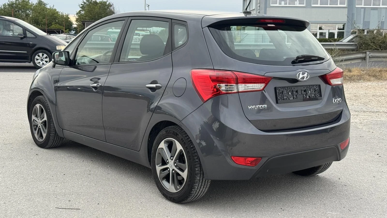 Hyundai Ix20 1.6 avtomat GAZ, снимка 4 - Автомобили и джипове - 56227356