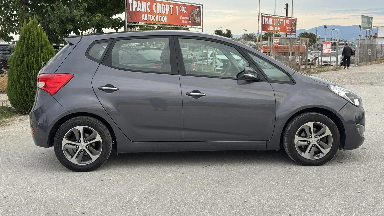 Hyundai Ix20 1.6 avtomat GAZ, снимка 5 - Автомобили и джипове - 56227356