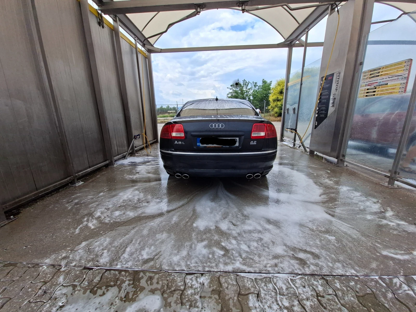 Audi A8 4.2 quatro 335 hp, снимка 3 - Автомобили и джипове - 56236091