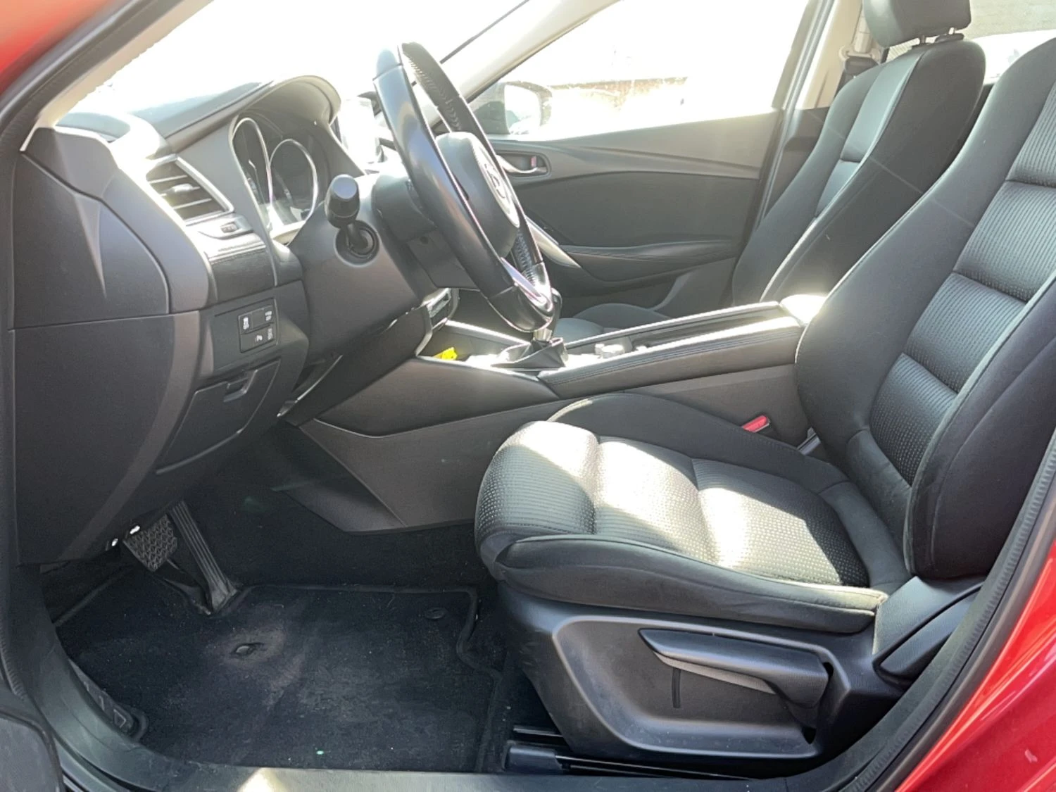 Mazda 6 Vision 2.0 Бензин, снимка 11 - Автомобили и джипове - 56304501