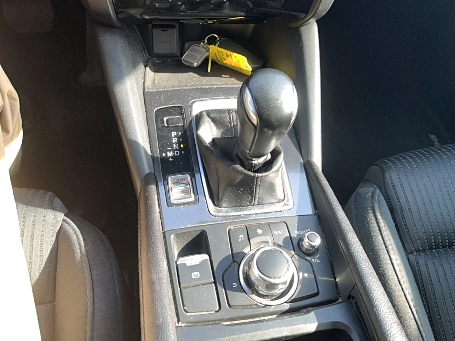 Mazda 6 Vision 2.0 Бензин, снимка 10 - Автомобили и джипове - 56304501