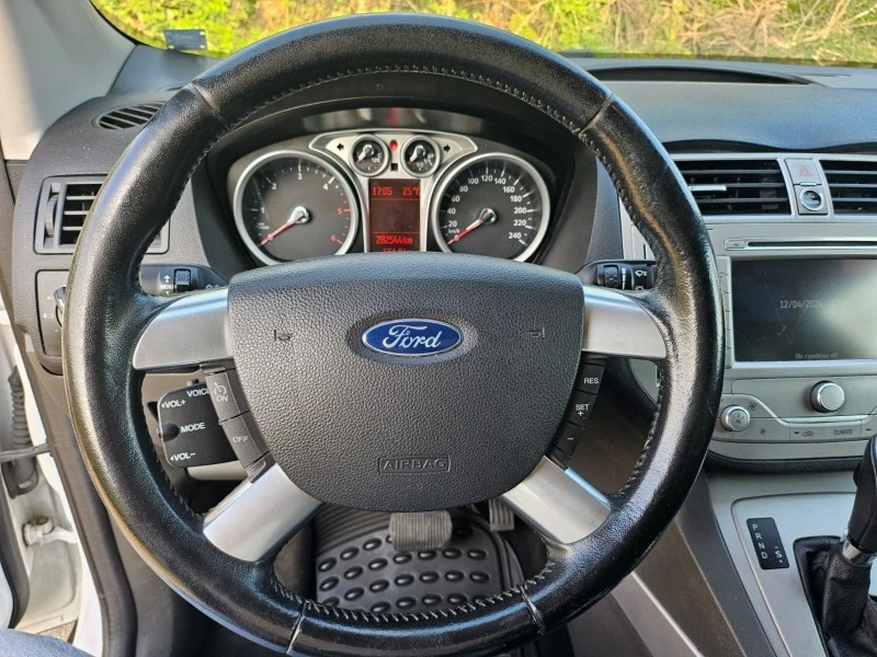 Ford Kuga 2.0TDCi 4x4, снимка 8 - Автомобили и джипове - 47274670