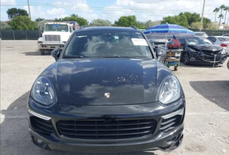 Porsche Cayenne, снимка 3 - Автомобили и джипове - 48307050