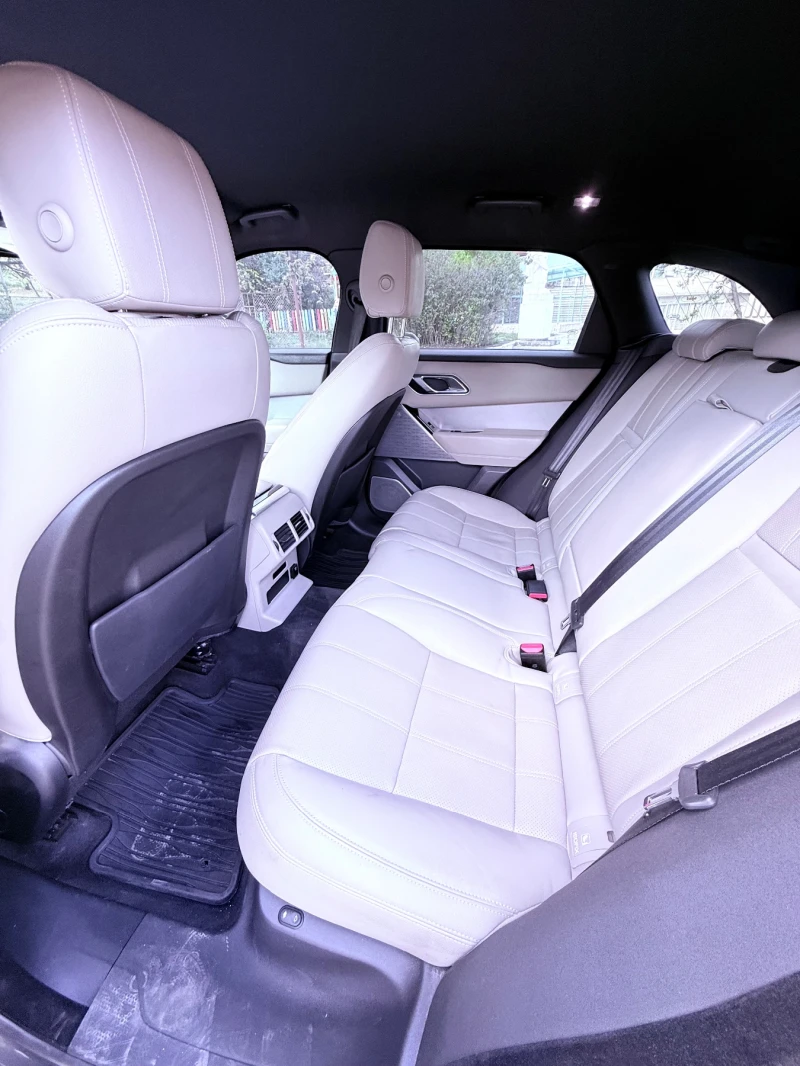 Land Rover Range Rover Velar, снимка 13 - Автомобили и джипове - 52554929