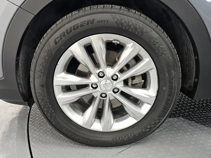 Hyundai Santa fe 2.0 4Wd Value Plus - изображение 5