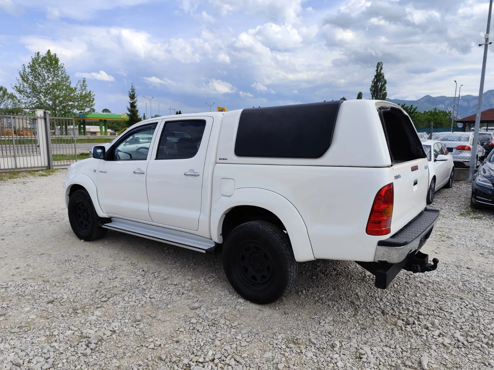 Toyota Hilux 3.0 дизел  - изображение 7