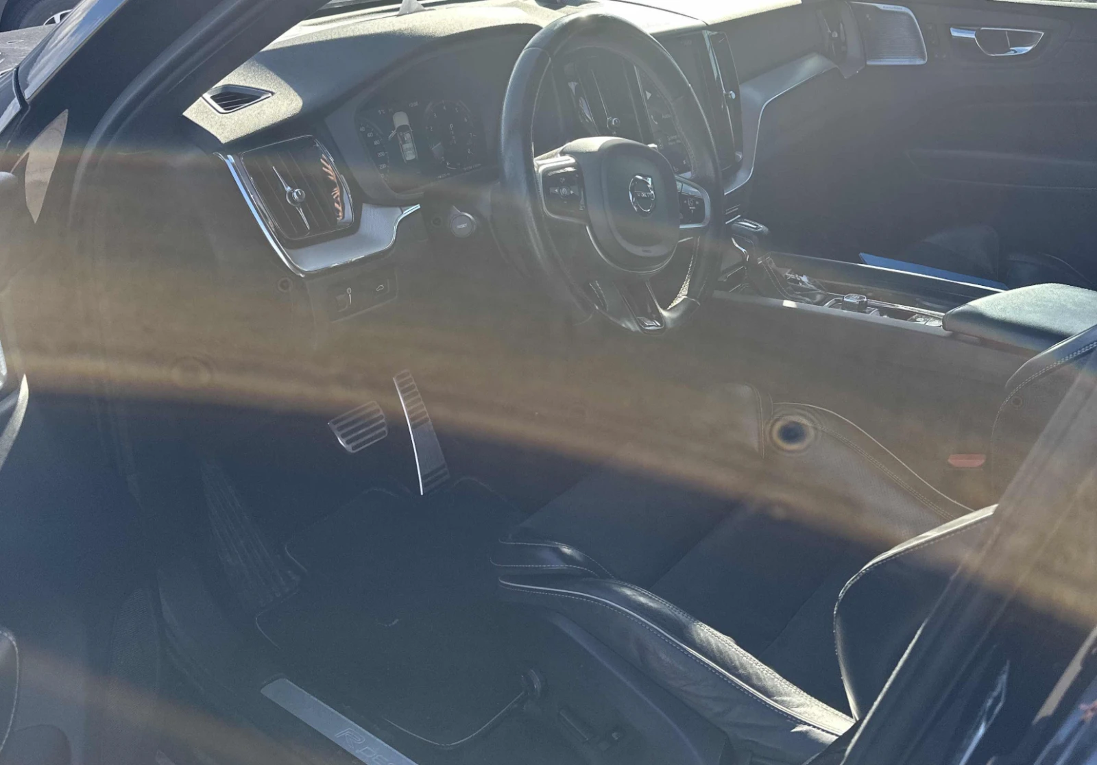 Volvo XC60 R-DESIGN | Bowers&Wilkins - изображение 10