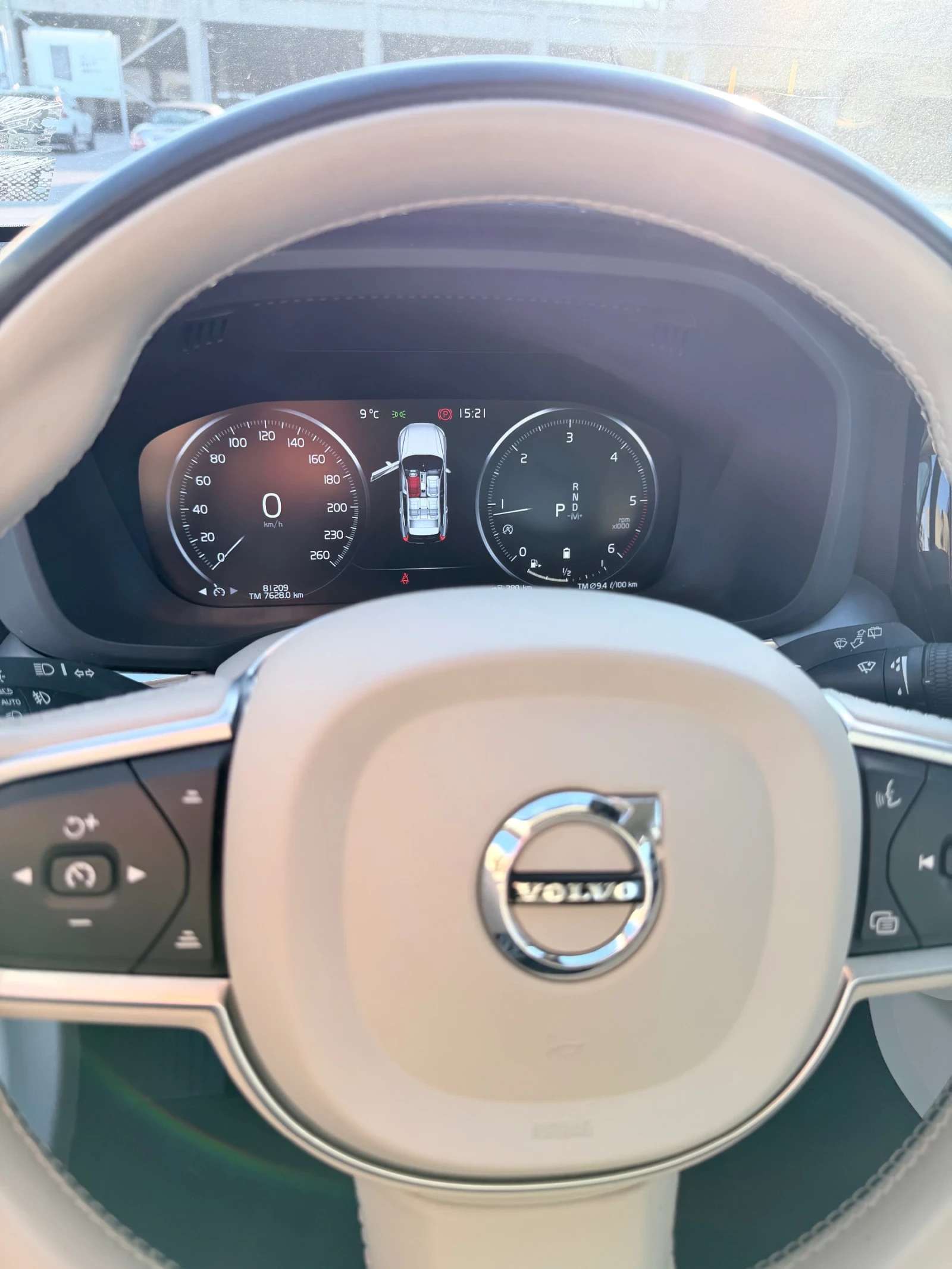 Volvo XC60 B4 - изображение 6