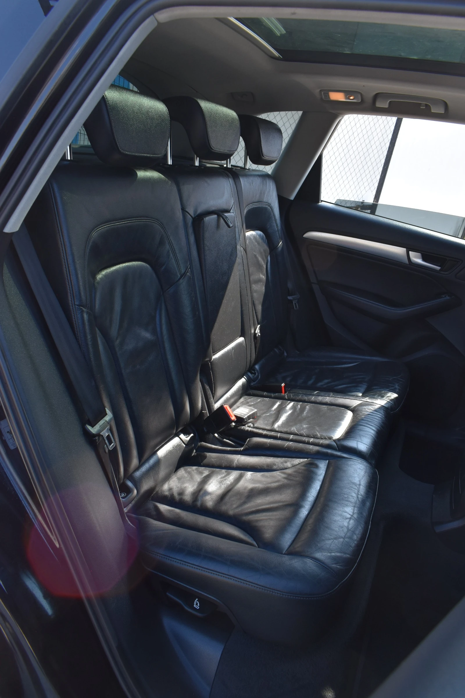 Audi Q5 3.0TDI* S-LINE* PANORAMA, снимка 12 - Автомобили и джипове - 54227017