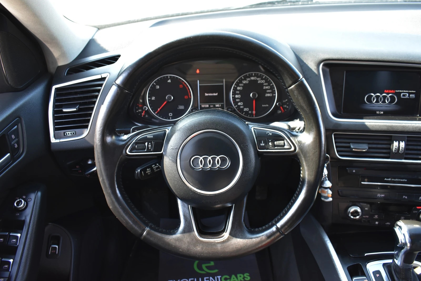 Audi Q5 3.0TDI* S-LINE* PANORAMA, снимка 15 - Автомобили и джипове - 54227017