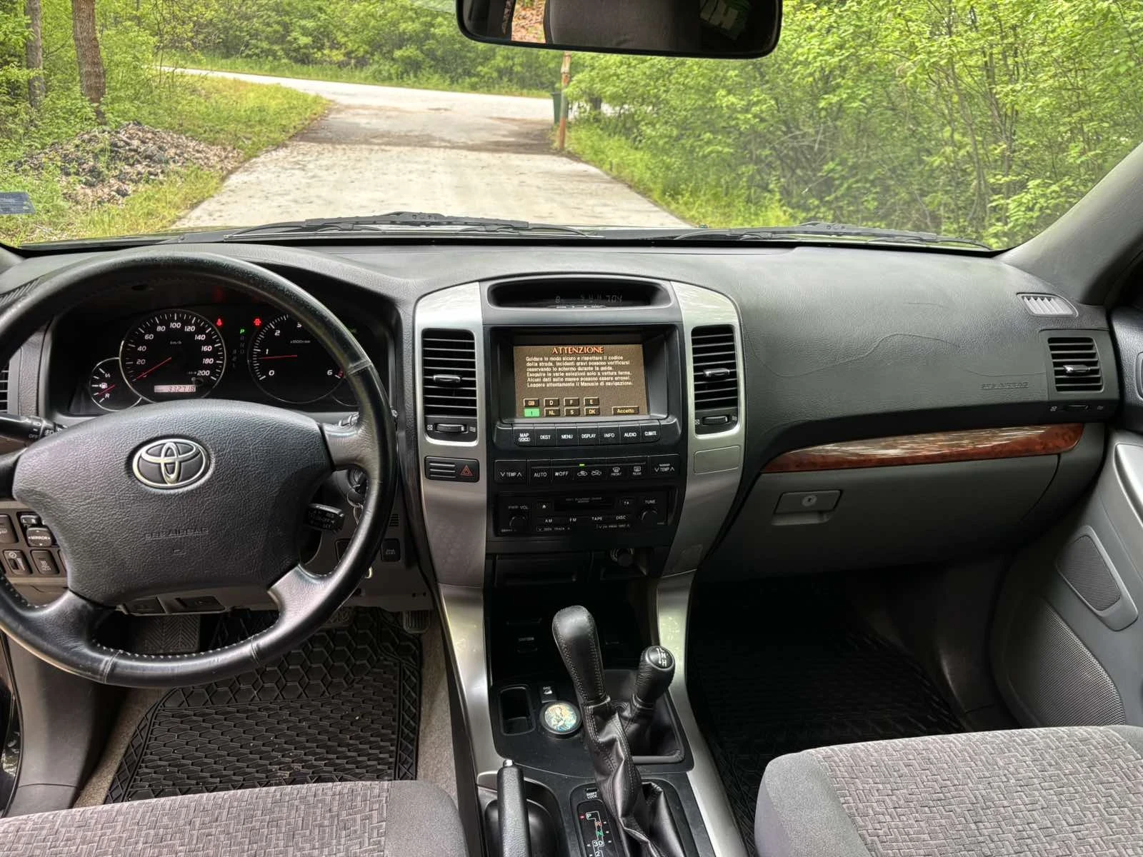 Toyota Land cruiser, снимка 7 - Автомобили и джипове - 54384191