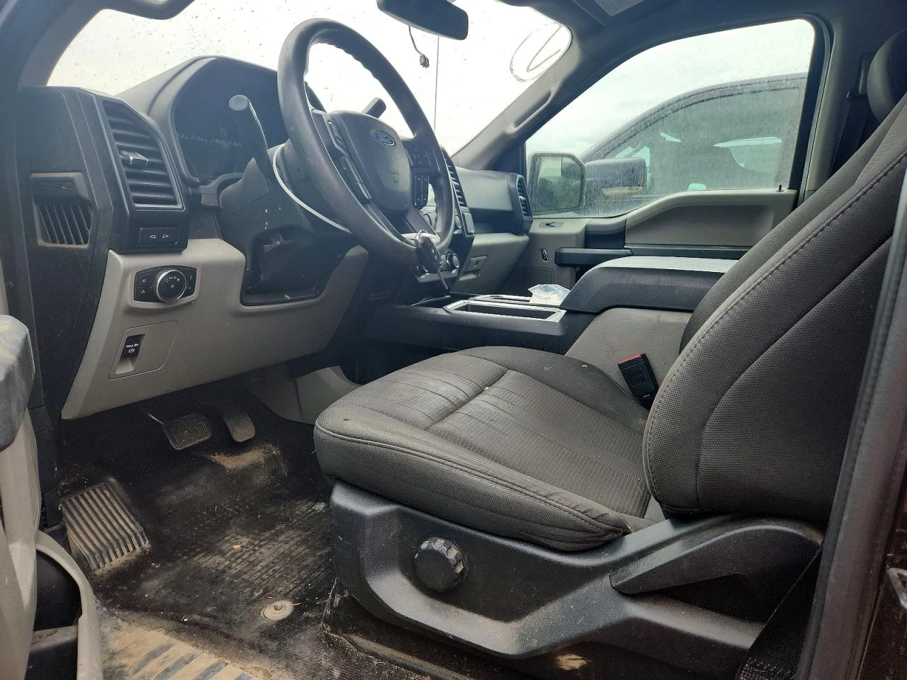 Ford F150 2.7l Supercrew, снимка 7 - Автомобили и джипове - 54569349