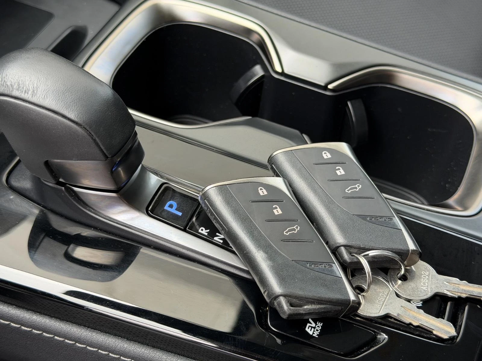Lexus NX 350h BUSINESS/243HP/CAM/NAVI/LED/KLESS/CPLAY/510q | Mobile.bg � ����������� 11
