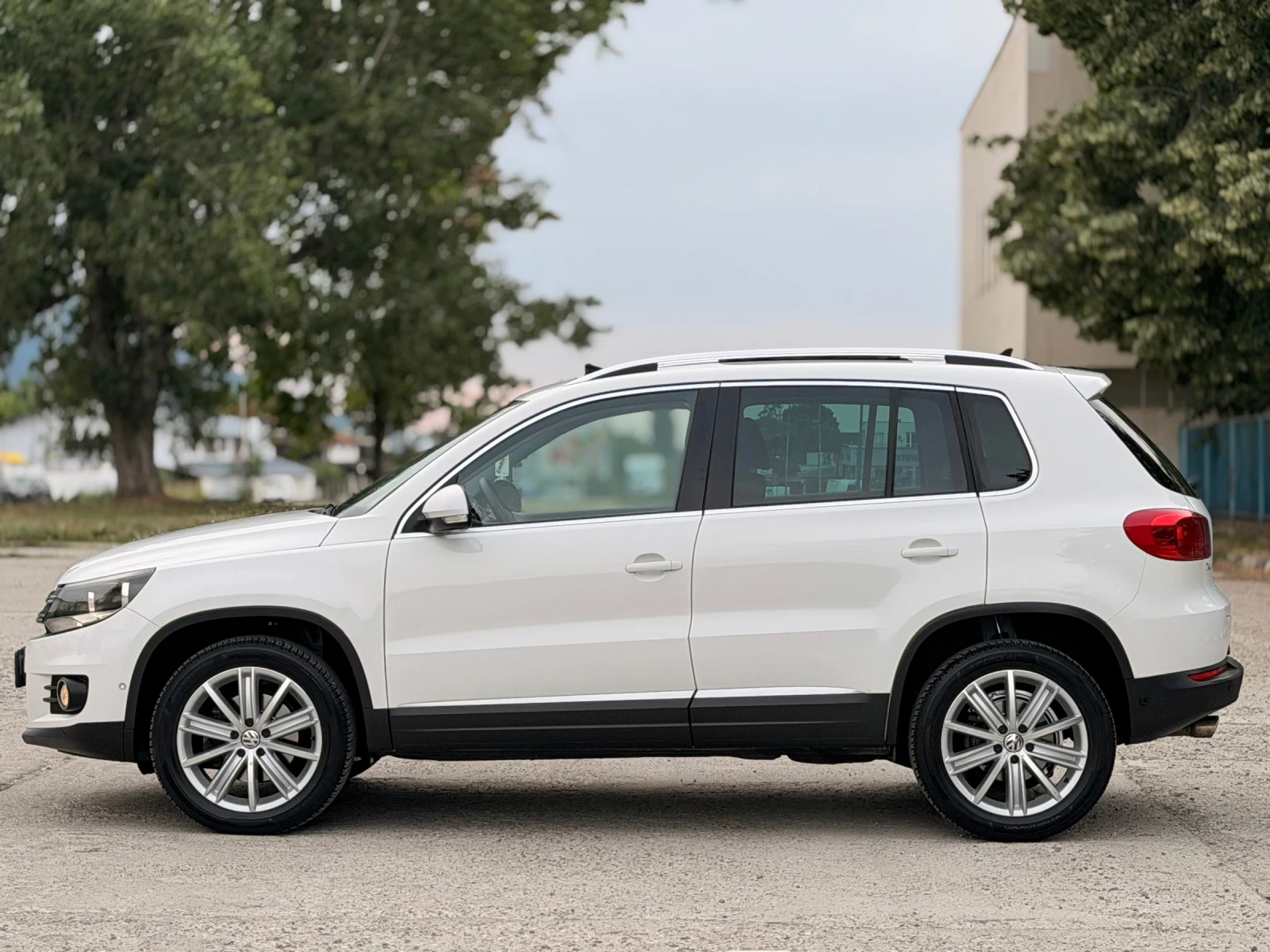VW Tiguan 2.0TDI/HIGHLINE/��������/������������� | Mobile.bg � ����������� 2