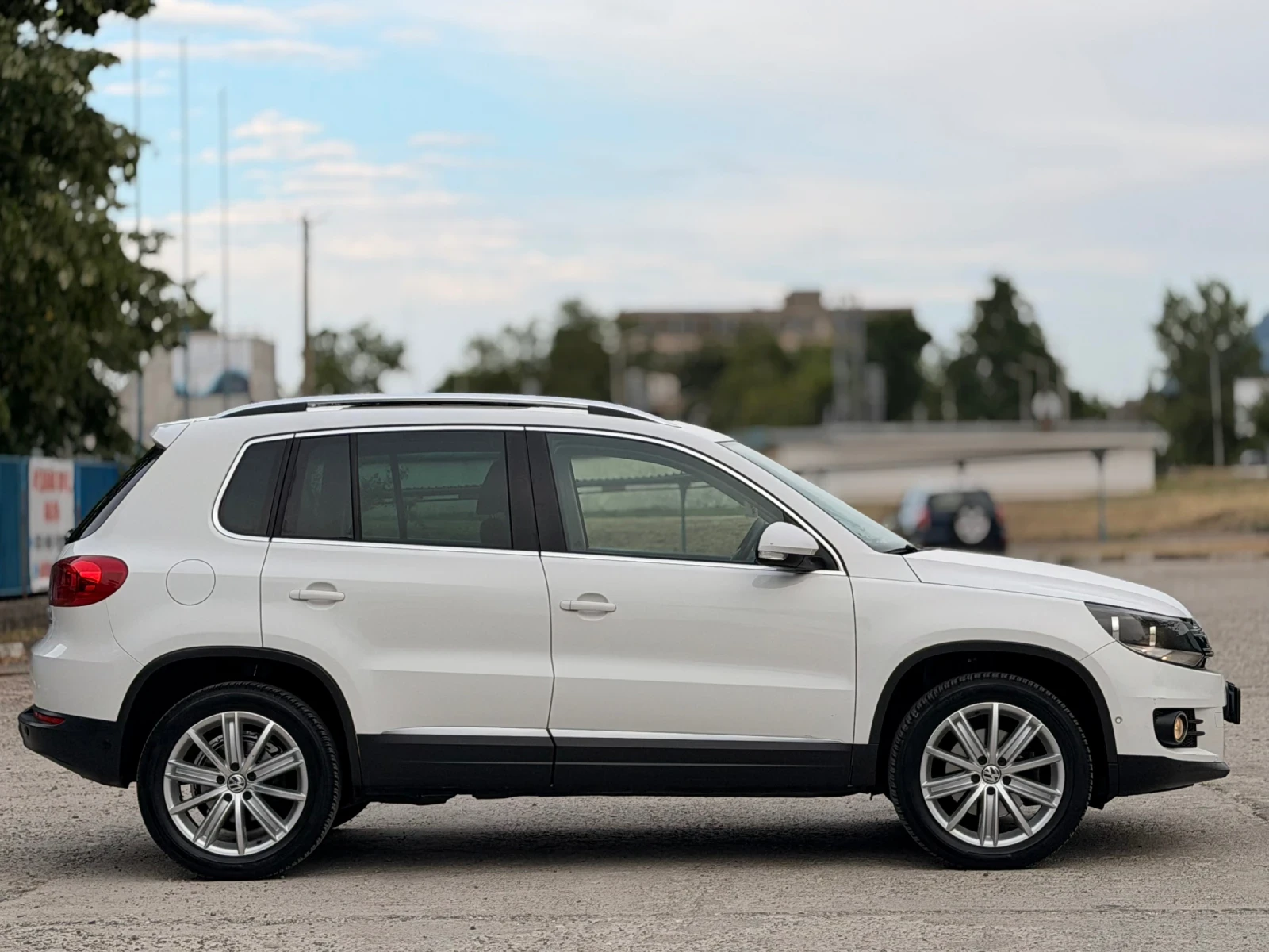 VW Tiguan 2.0TDI/HIGHLINE/��������/������������� | Mobile.bg � ����������� 6