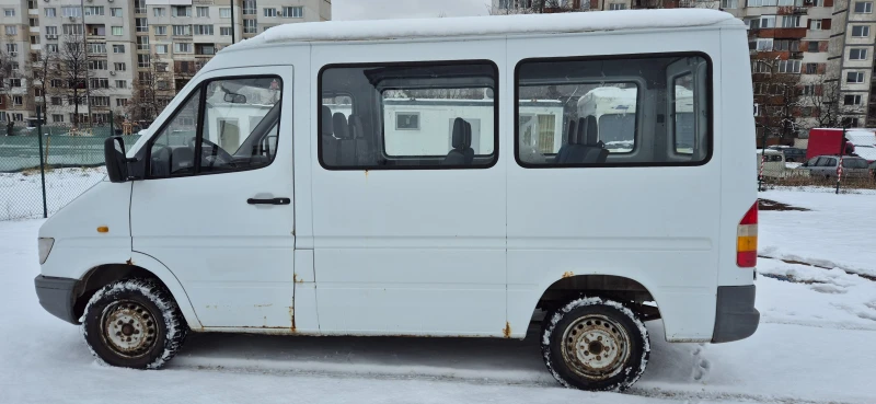 Mercedes-Benz 210, снимка 12 - Бусове и автобуси - 49264191