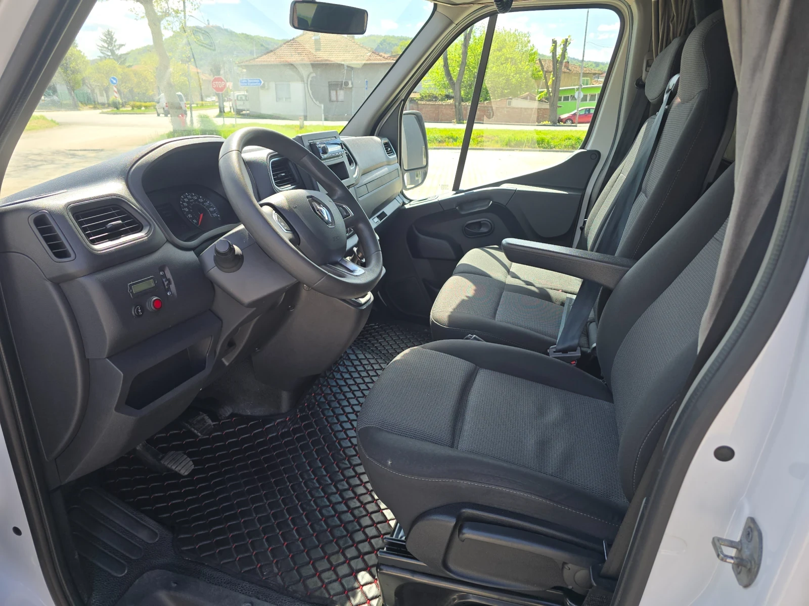 Renault Master 2.3 170 ПАДАЩ БОРД, снимка 12 - Бусове и автобуси - 54333436