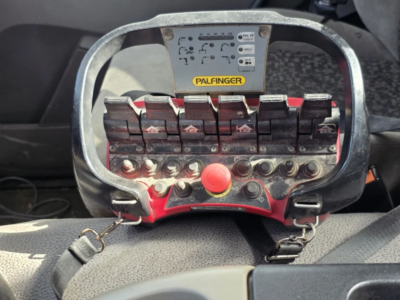 Daf 85-360 6х4 кран PALFINGER PK23002 PERFORMANCE 21.3 метра, снимка 10 - Камиони - 52384184