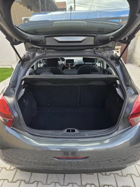 Peugeot 208, снимка 8