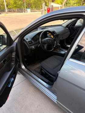 Mercedes-Benz C 220, снимка 5