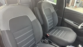 Dacia Sandero Клима Евро6 - 18400 лв. / 9407.77 € - 90249576 7