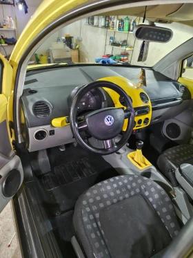 VW New beetle 1.9 TDI продава се цяла само  - 900 € / 1760.25 лв. - 50672411 13