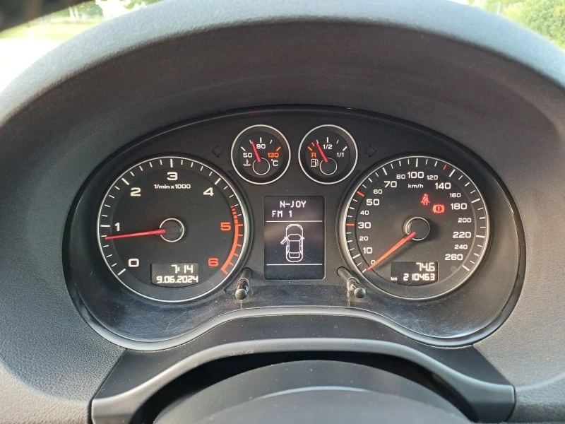 Audi A3 2.0 TDI 140k.s. Sportback, снимка 15 - Автомобили и джипове - 46153333