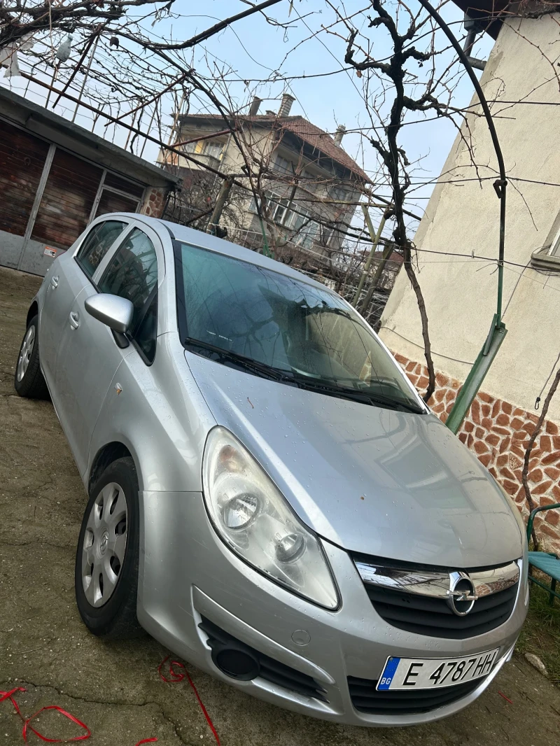 Opel Corsa Бензин, снимка 1 - Автомобили и джипове - 48904660