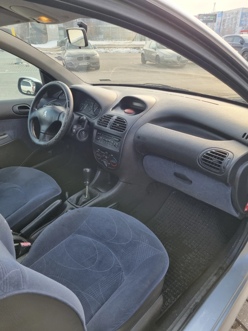 Peugeot 206, снимка 8 - Автомобили и джипове - 49300363